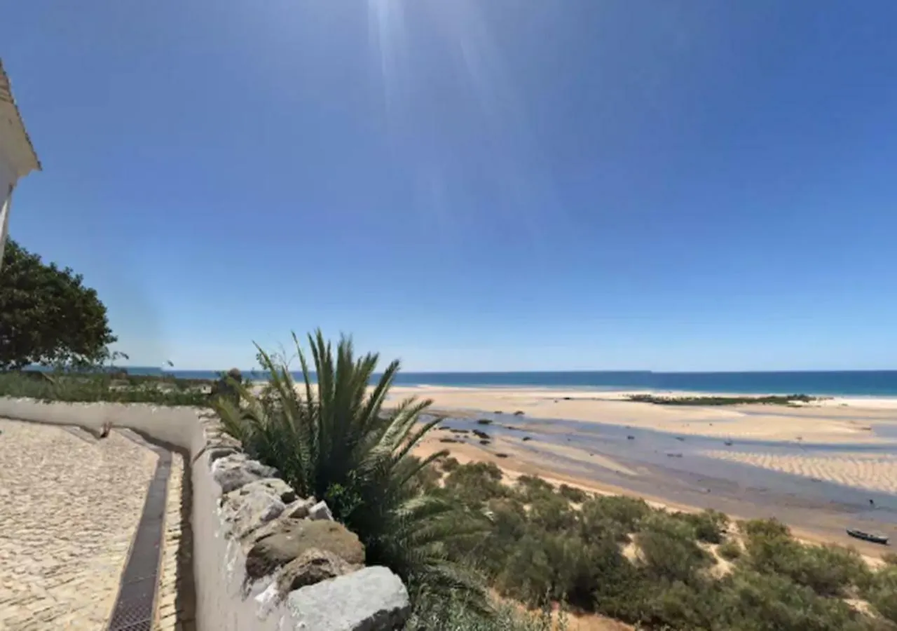 Manta Rota Holiday Home מנטה רוטה